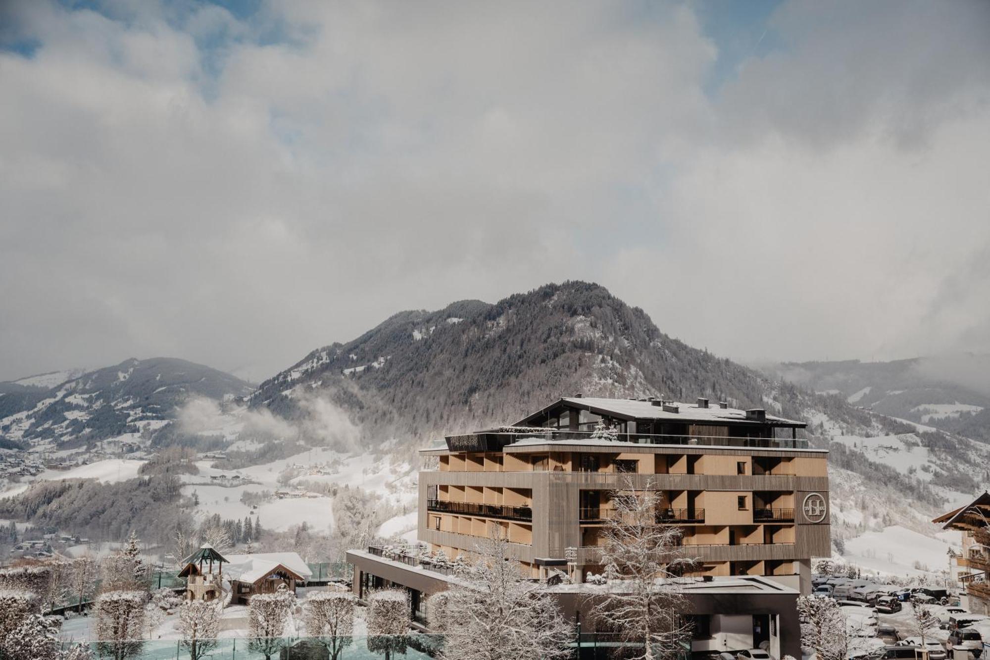 Hotel Berghof - St Johann In Salzburg Sankt Johann im Pongau Exteriör bild